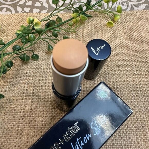 lune+aster Dawn To Dusk Foundation Stick 9gms‎ Medium Shade NEW in Box - Picture 3 of 6